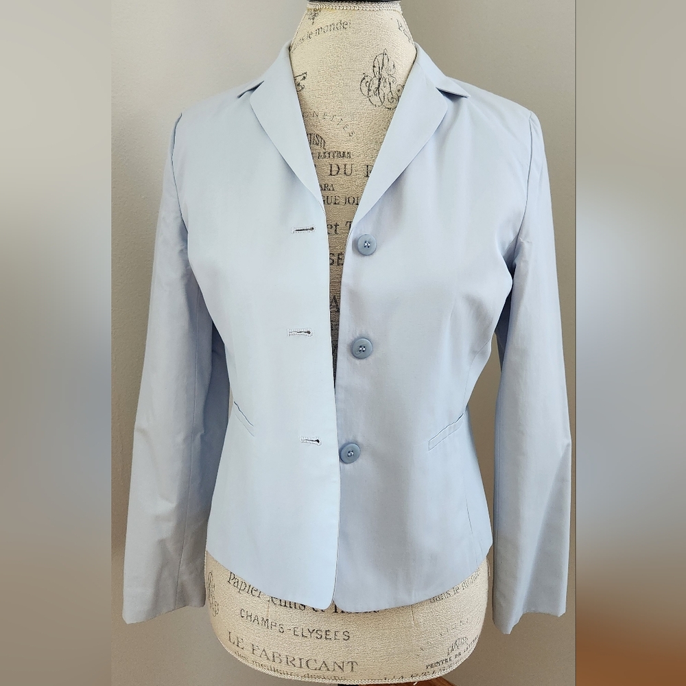 LOFT women's baby blue button blazer in size 6P